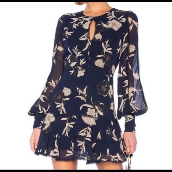 Bardot Dresses & Skirts - Bardot Navy Floral cocktail dress - Large